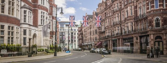How to secure a mortgage for buying a prime property in Mayfair