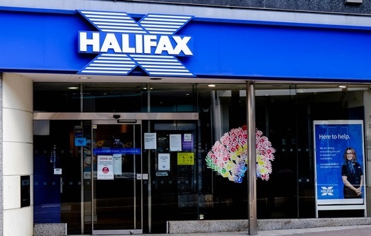 Switch to a new Halifax mortgage deal before its 8.49% standard variable rate kicks in