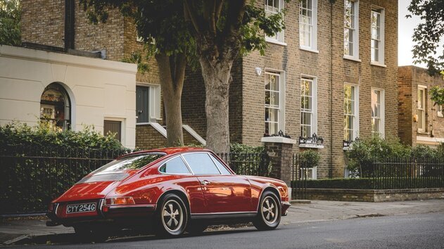 Banker bonuses in 2026: What they’re spending them on — and how it affects high-value mortgages