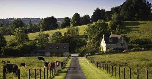 £550,000 mortgage for couple buying 17-acre farm and splitting title to let outbuildings